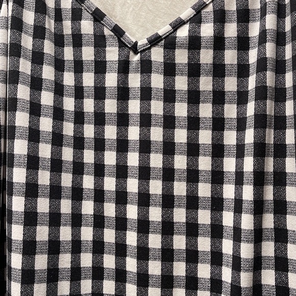 Women’s Checkered Dress - Picture 2 of 4